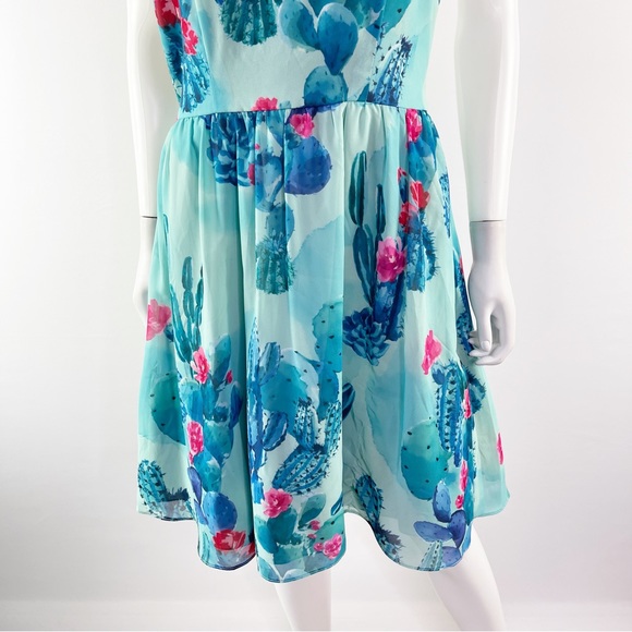 Modcloth Women's Sz L BLOGGER THE BETTER Floral Cactus Halter Dress Green/Pink - Picture 5 of 10